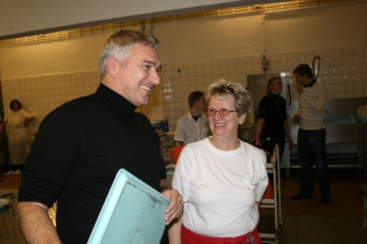 Freude bei der Übergabe - Leipziger Kinderstiftung