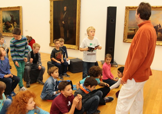 Fragerunde mit Boris Pfeiffer - Leipziger Kinderstiftung