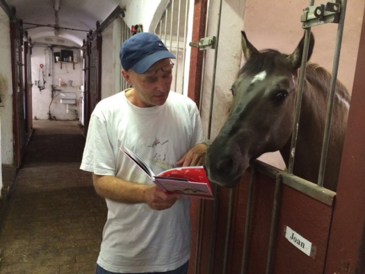 Kinderbuchautor Martin Klein traf überall auf interessierte Zuhörer - Leipziger Kinderstiftung