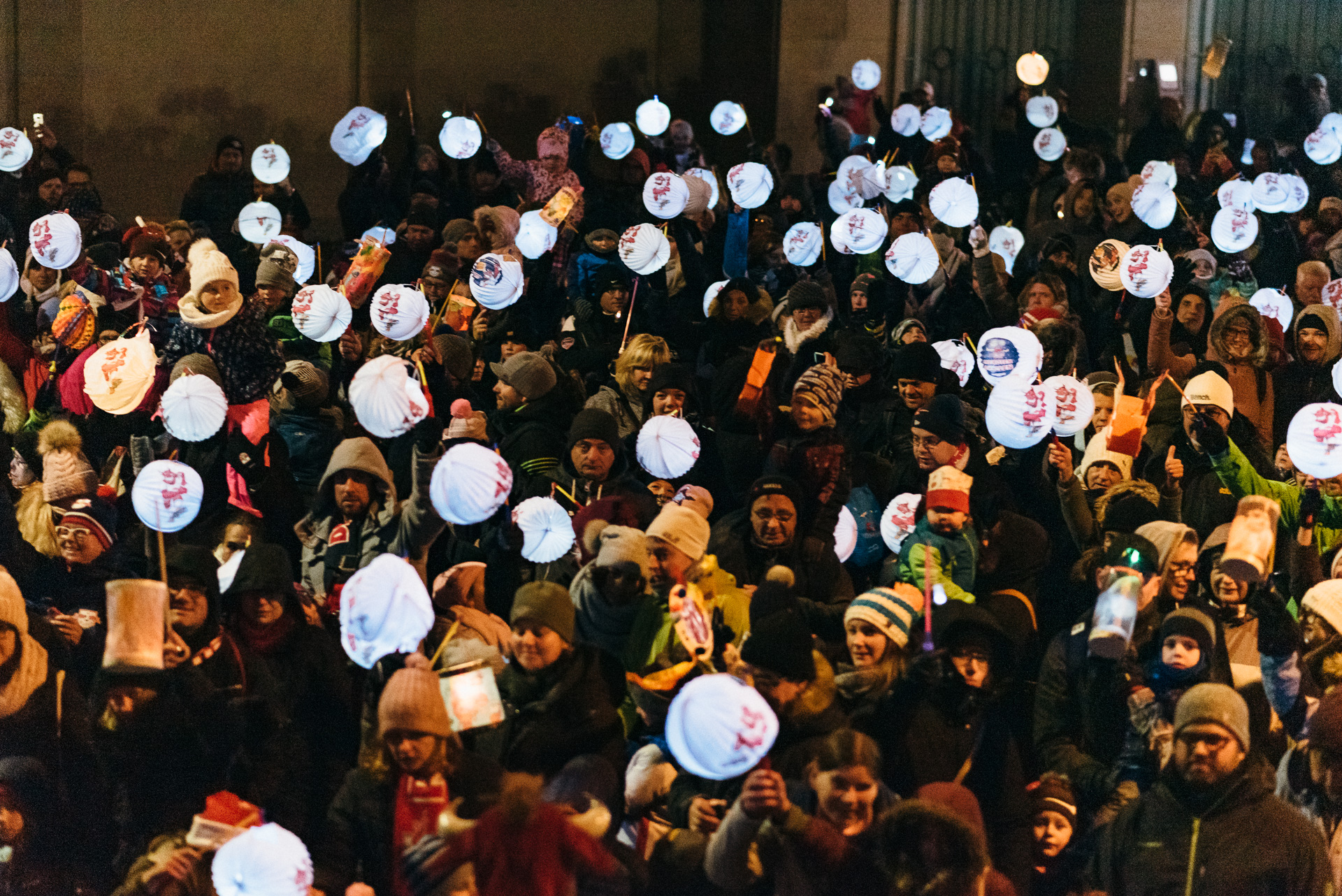 Glühwürmchenumzug 2018 in der Red-Bull-Arena Leipziger Kinderstiftung